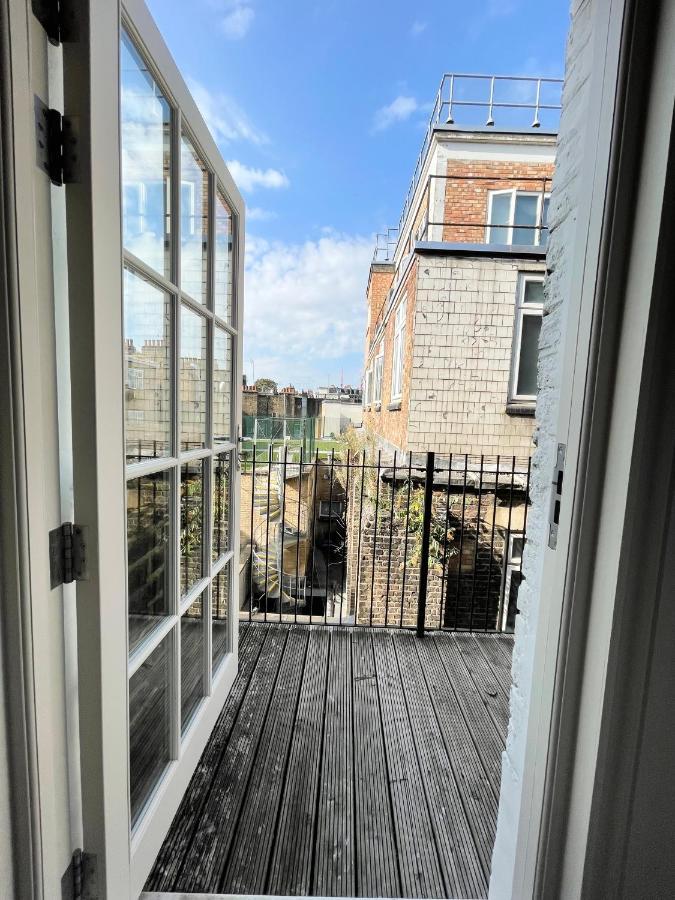 Victoria Maisonette Apartment لندن المظهر الخارجي الصورة
