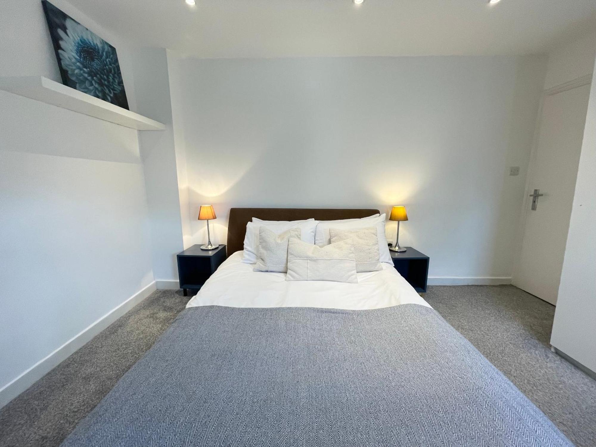 Victoria Maisonette Apartment لندن المظهر الخارجي الصورة