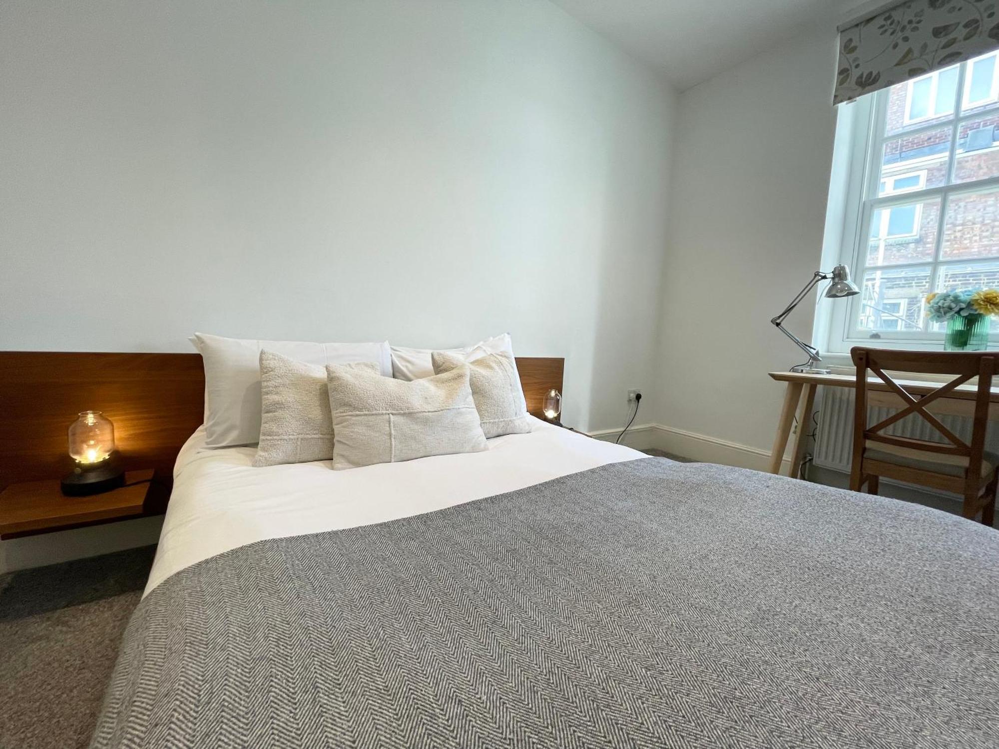 Victoria Maisonette Apartment لندن المظهر الخارجي الصورة